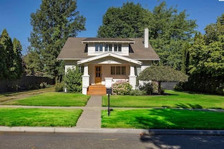 837 Court St, Prosser, WA 99350