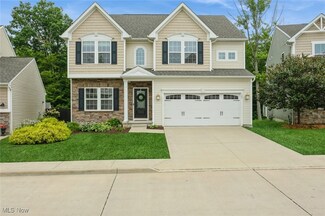 127 Fenwick Dr, Brunswick, OH 44212