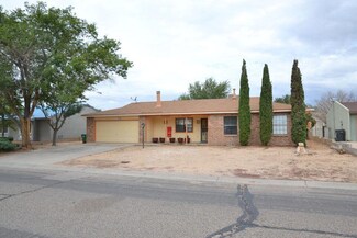 119 Spring Rd NE, Rio Rancho, NM 87124