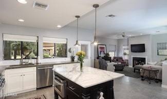 943 E Kortsen Rd Unit 10, Casa Grande, AZ 85122