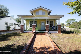 2046 Carolina Beach Rd, Wilmington, NC 28401