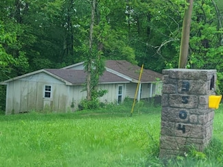 3504 Fly Rd, Santa Fe, TN 38482