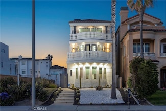 2110 Pacific Coast Hwy, Huntington Beach, CA 92648