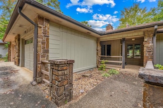 50 Majorca Dr, Hot Springs Village, AR 71909