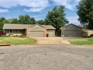4419 S Richmond Ct, Wichita, KS 67217