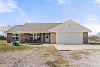 71 Spring Hope Rd, Ardmore, OK 73401