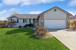 1321 Adams St SE, Bondurant, IA 50035