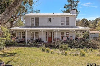 1634 E Johnson Dr, Rusk, TX 75785