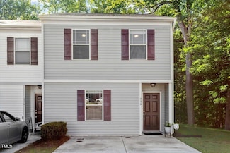 534 Hobkirks Place, Durham, NC 27704