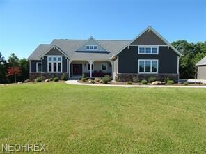 5762 Sleepy Hollow Rd, Valley City, OH 44280