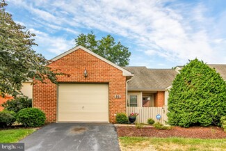 92 Cambridge Dr, Hershey, PA 17033
