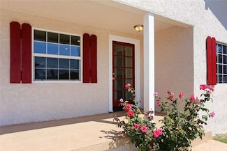 829 W 73rd St, Los Angeles, CA 90044
