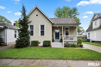 1412 S Walnut St, Springfield, IL 62704