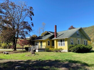 3 Shawnee Ave E, Big Stone Gap, VA 24219