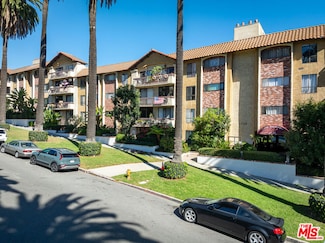 1730 Camino Palmero St Unit 108, Los Angeles, CA 90046