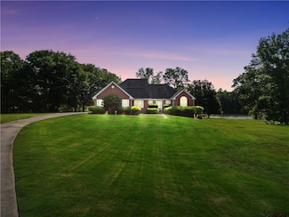 70 Lake Charles Crossing, Covington, GA 30016