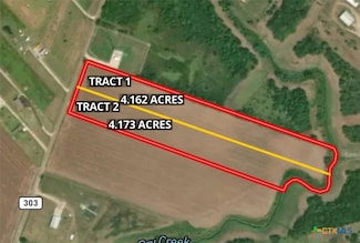 1 County Road 303, Edna, TX 77957
