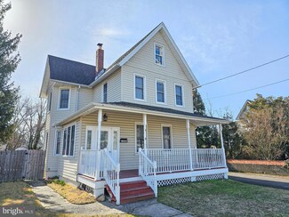 548 S Fairview St, Riverside, NJ 08075