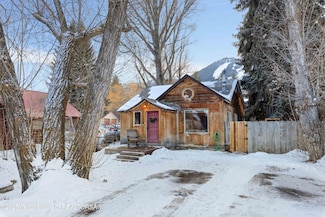 282 E Pearl Ave, Jackson, WY 83001