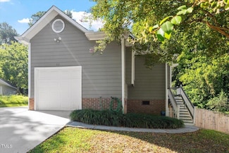 113 Tall Rock Ct, Raleigh, NC 27610