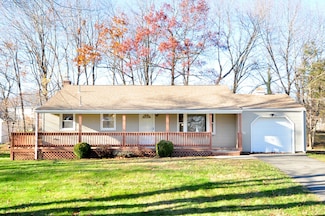 16 Jeffrey Dr, Farmington, CT 06032