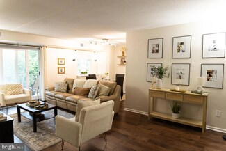 919 Montgomery Ave Unit 1-5, Bryn Mawr, PA 19010