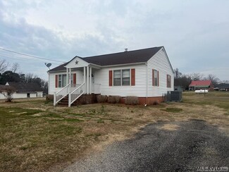 103 Moseley St, La Crosse, VA 23950