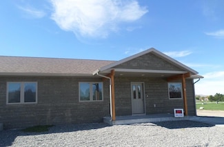 919A B Blackburn St Unit A, Cody, WY 82414