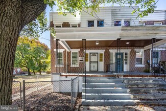 1128 Potter St, Chester, PA 19013