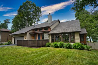 616 Carnation Dr, Clarks Summit, PA 18411