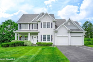 113 Fieldstone Dr, Schenectady, NY 12304