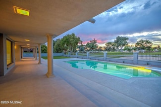 7971 N Tuscany Dr, Tucson, AZ 85742