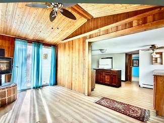 101 Pine Grove Ave, Bellingham, MA 02019