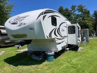 261 Whispering Cir, Panton, VT 05491