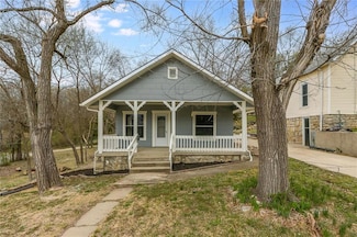 720 Hazel St, Excelsior Springs, MO 64024