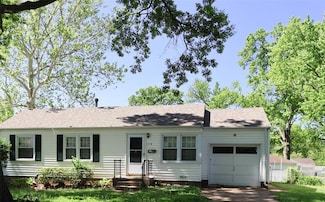 1116 Bliss Dr, Saint Louis, MO 63137