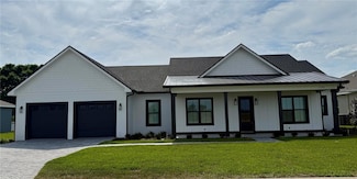 1787 Lake Hill Dr, Winter Haven, FL 33884