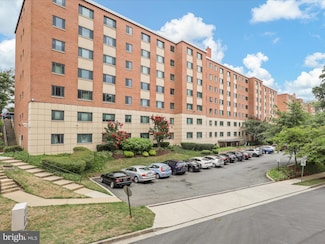 1200 S Arlington Ridge Rd Unit 509, Arlington, VA 22202