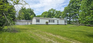 5580 S Meridian Rd, Hudson, MI 49247