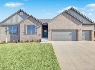 7962 Teton Trail Ave, Springdale, AR 72762