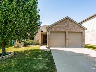 1223 Mockingbird Dr, Aubrey, TX 76227