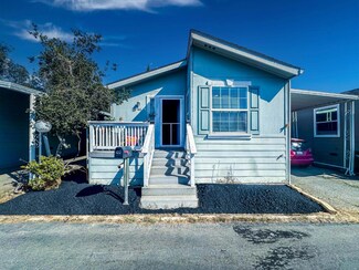 789 Green Valley Rd Unit 122, Watsonville, CA 95076