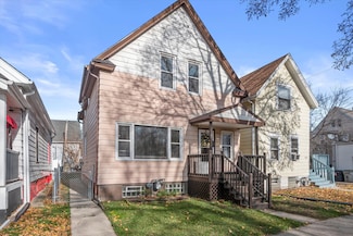 2724 W Mitchell St, Milwaukee, WI 53215