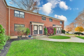 75-40 Springfield Blvd Unit 1, Oakland Gardens, NY 11364