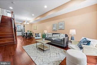 645 S Lehigh St, Baltimore, MD 21224