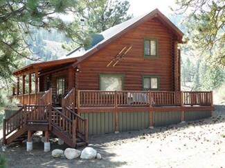 15 Rocky Top Rd, Winthrop, WA 98862