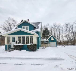 7 Prospect Ave, Salamanca, NY 14779