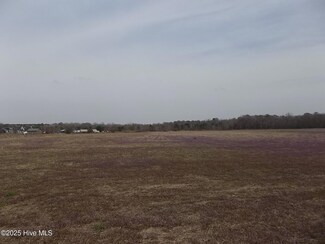 281 Old Swamp Rd, South Mills, NC 27976