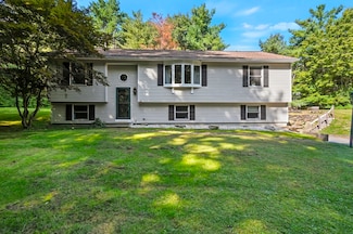 341 Heywood Rd, Ashby, MA 01431