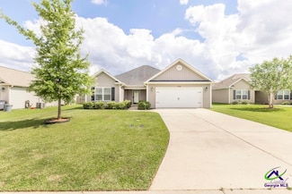 109 Milford Cir, Perry, GA 31069